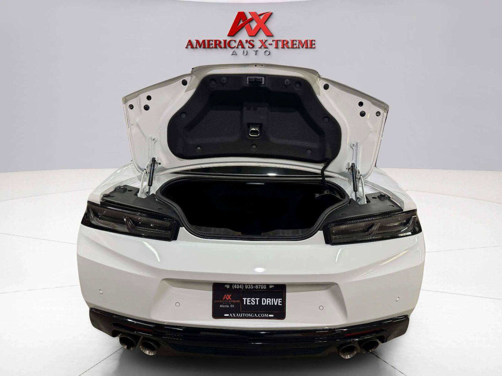 Used 2018 Chevrolet Camaro SS w/ Redline Edition RWD image 15