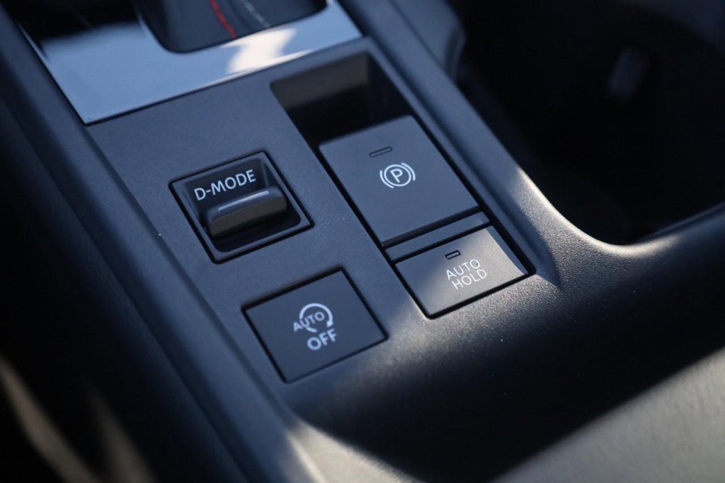 New 2026 Nissan Sentra SR w/ Floor Mat Package image 18