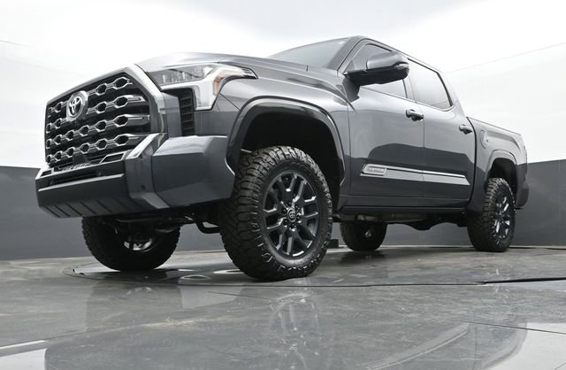 Used 2025 Toyota Tundra Platinum AWD/4WD image 27