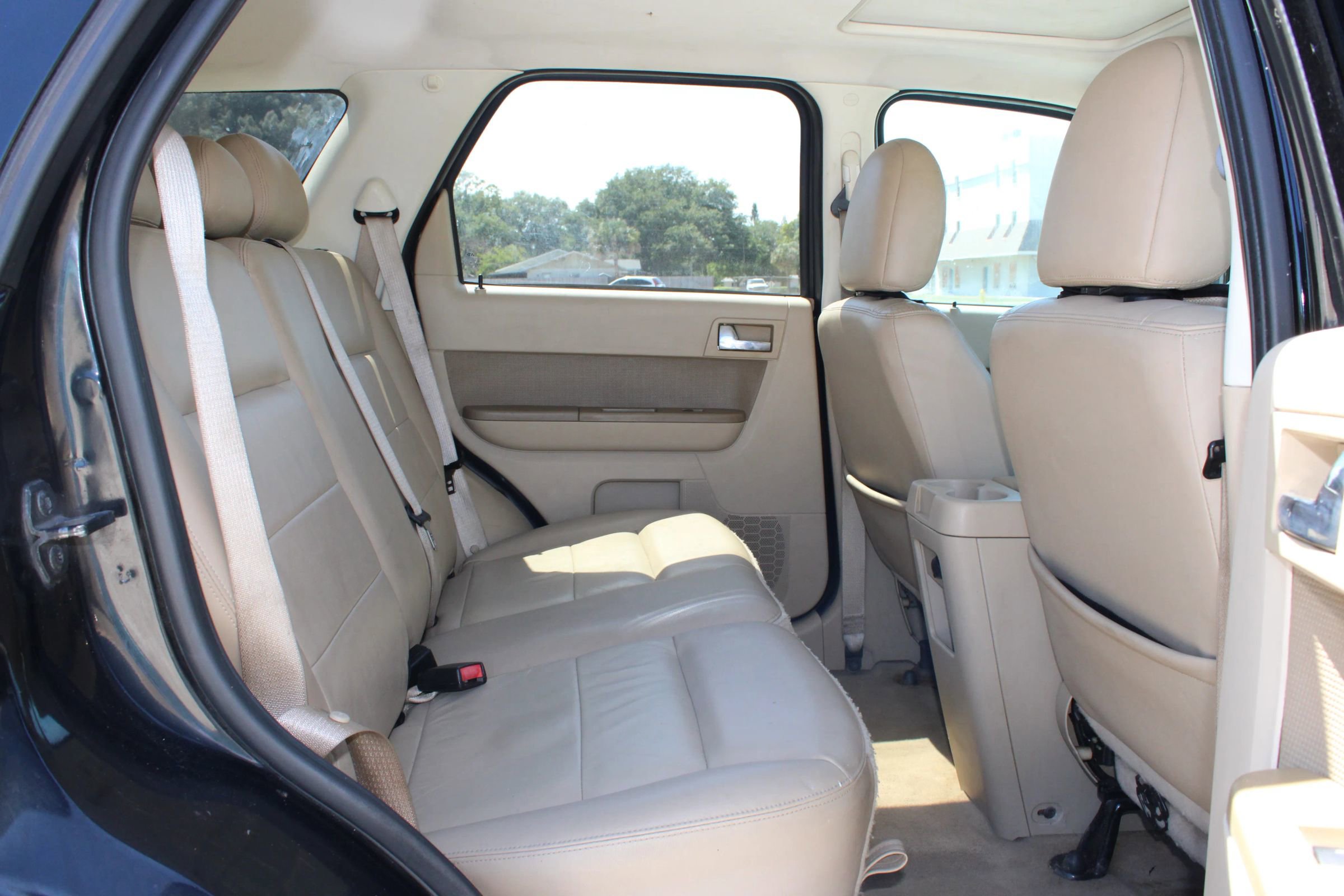 Used 2009 Ford Escape Limited FWD image 6