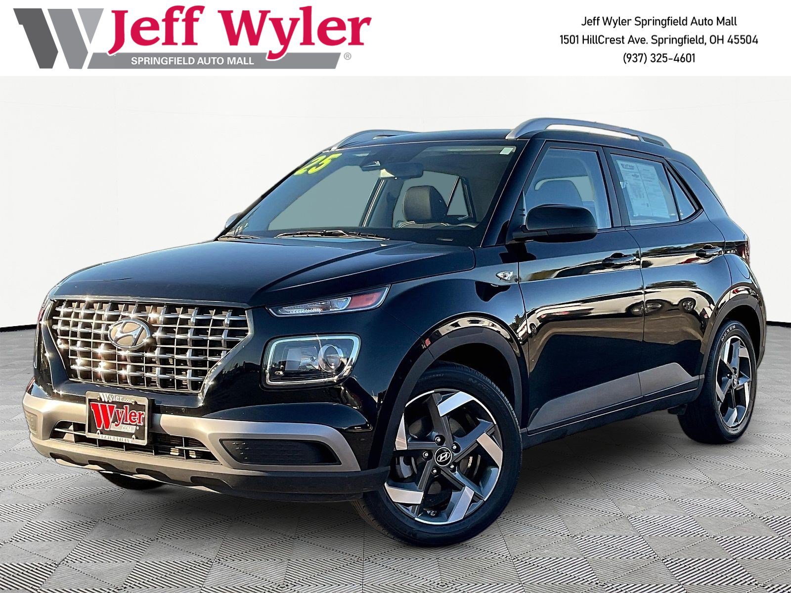 Used 2025 Hyundai Venue SEL