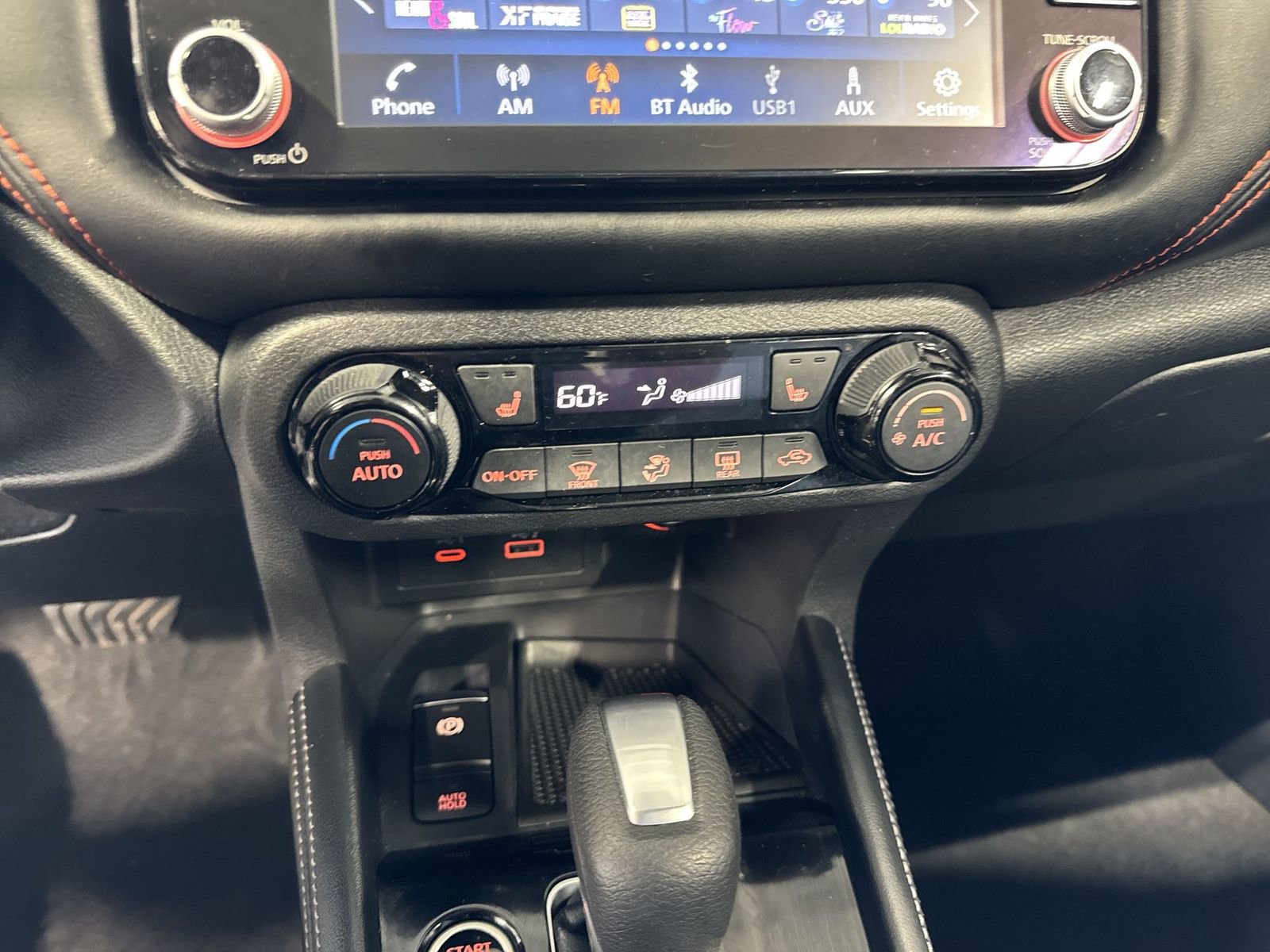 Used 2023 Nissan Kicks SR w/ SR Premium Package image 15