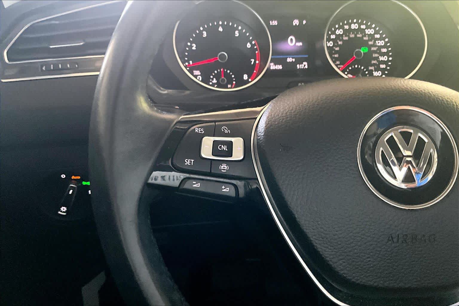 Used 2019 Volkswagen Tiguan SE AWD/4WD image 22
