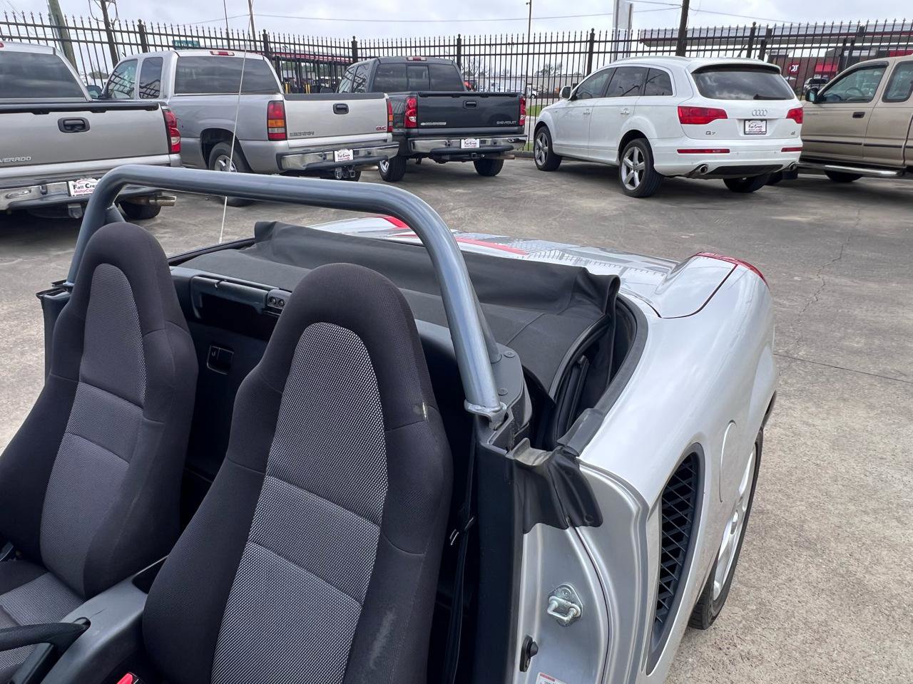 Used 2002 Toyota MR2 RWD image 74