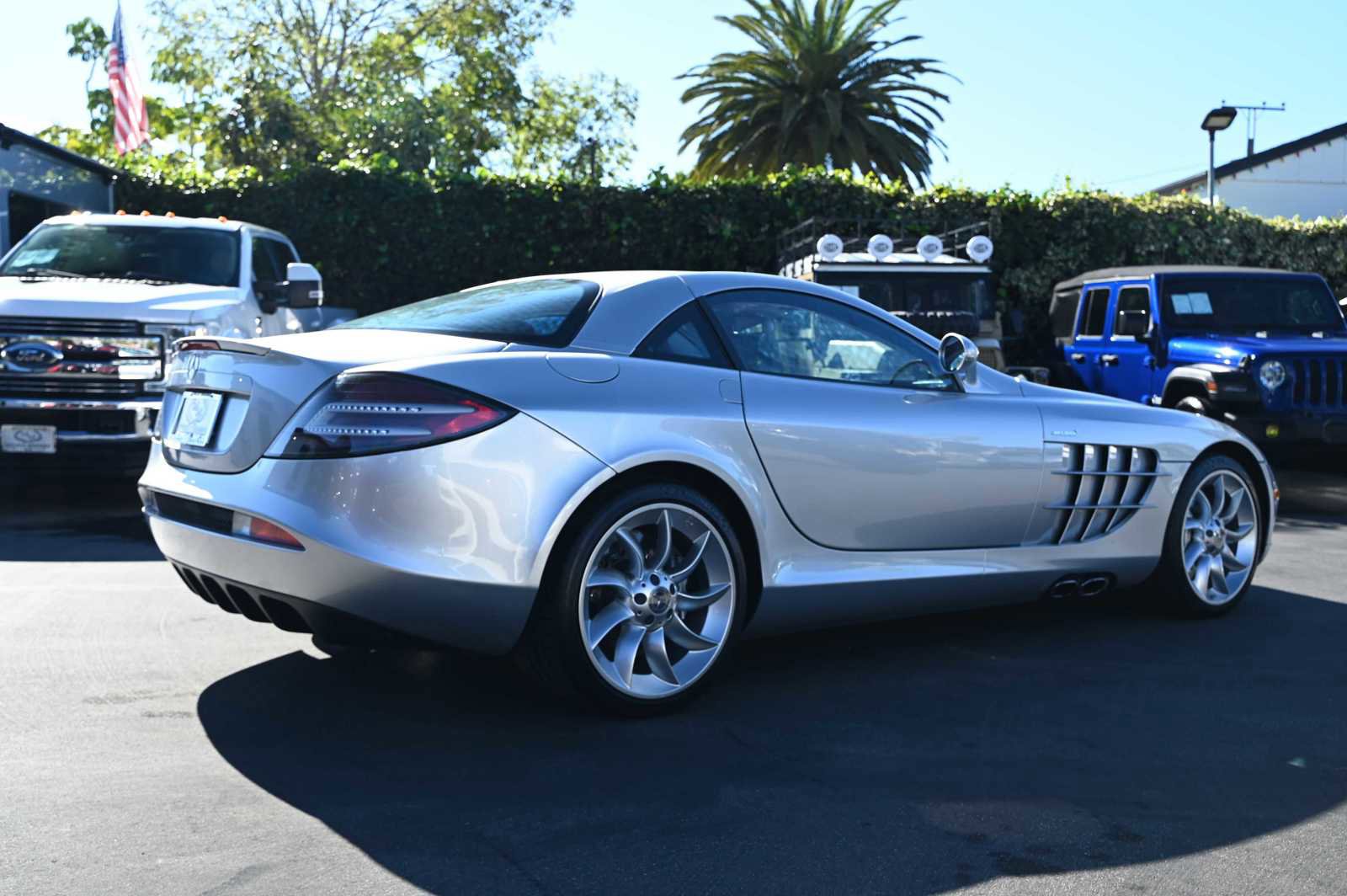 Used 2006 Mercedes-Benz SLR COUPE 2D image 7