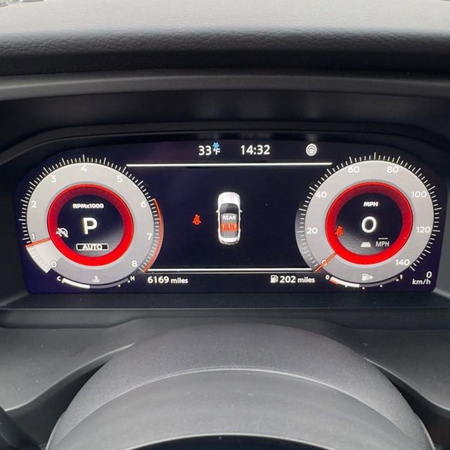 Used 2024 Nissan Rogue SL image 17