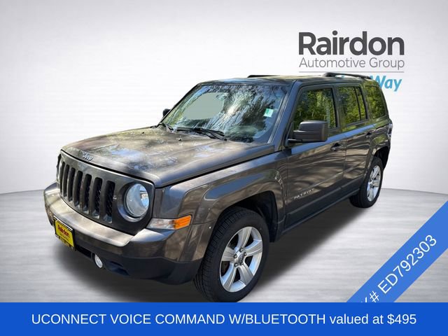 Used 2014 Jeep Patriot Latitude w/ Sun/Sound Group AWD/4WD image 3