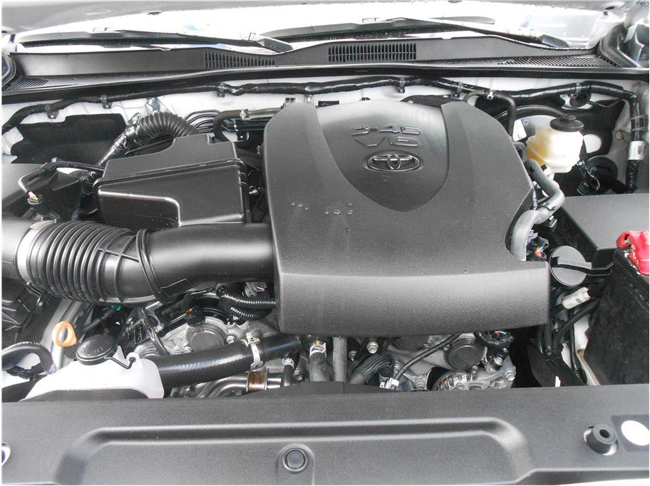 Used 2018 Toyota Tacoma TRD Sport image 20