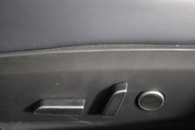 Used 2023 Tesla Model 3 Standard Range RWD image 18