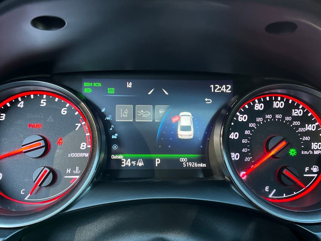 Used 2022 Toyota Camry XSE image 15