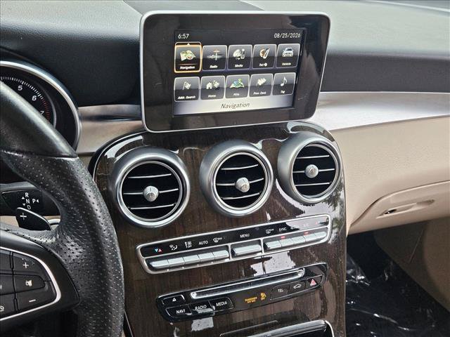 Used 2019 Mercedes-Benz GLC 300 image 14