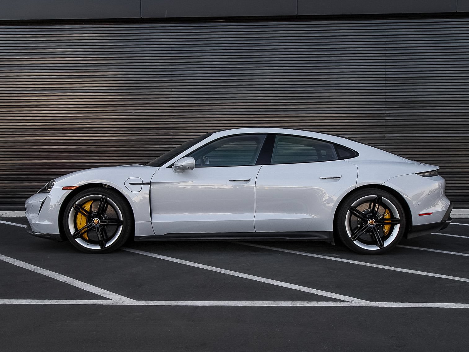 Certified 2022 Porsche Taycan Turbo S AWD/4WD image 2