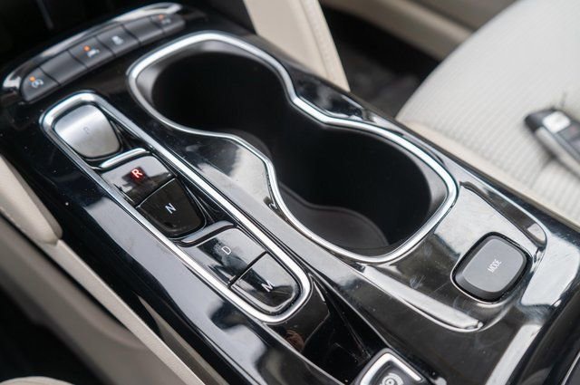 Used 2023 Buick Envision Preferred image 32