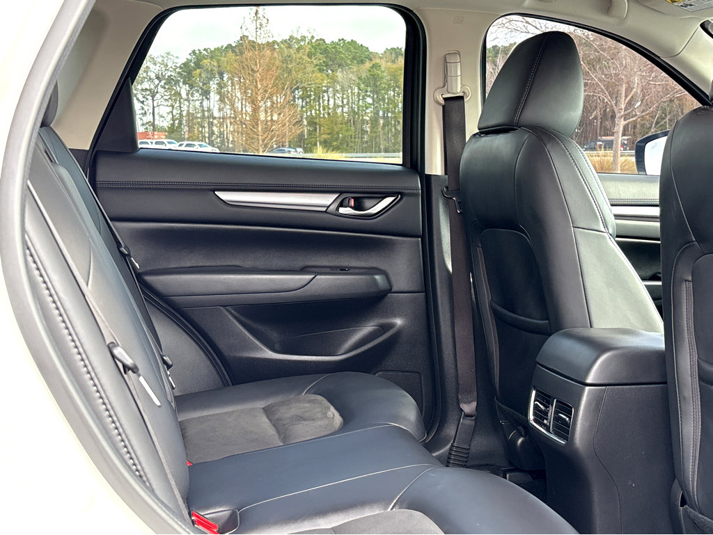 Used 2019 MAZDA CX-5 Touring image 12