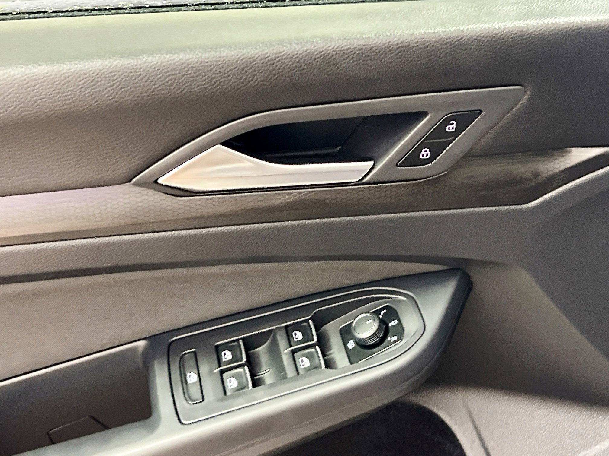 Used 2022 Volkswagen GTI S image 16