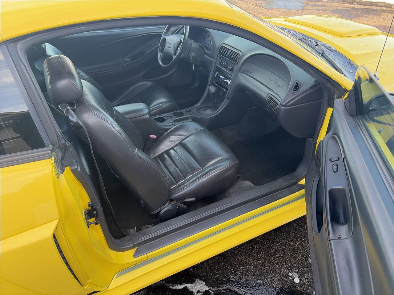 Used 2001 Ford Mustang GT image 4
