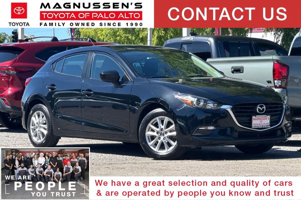 Used 2018 MAZDA MAZDA3 Sport FWD image 1
