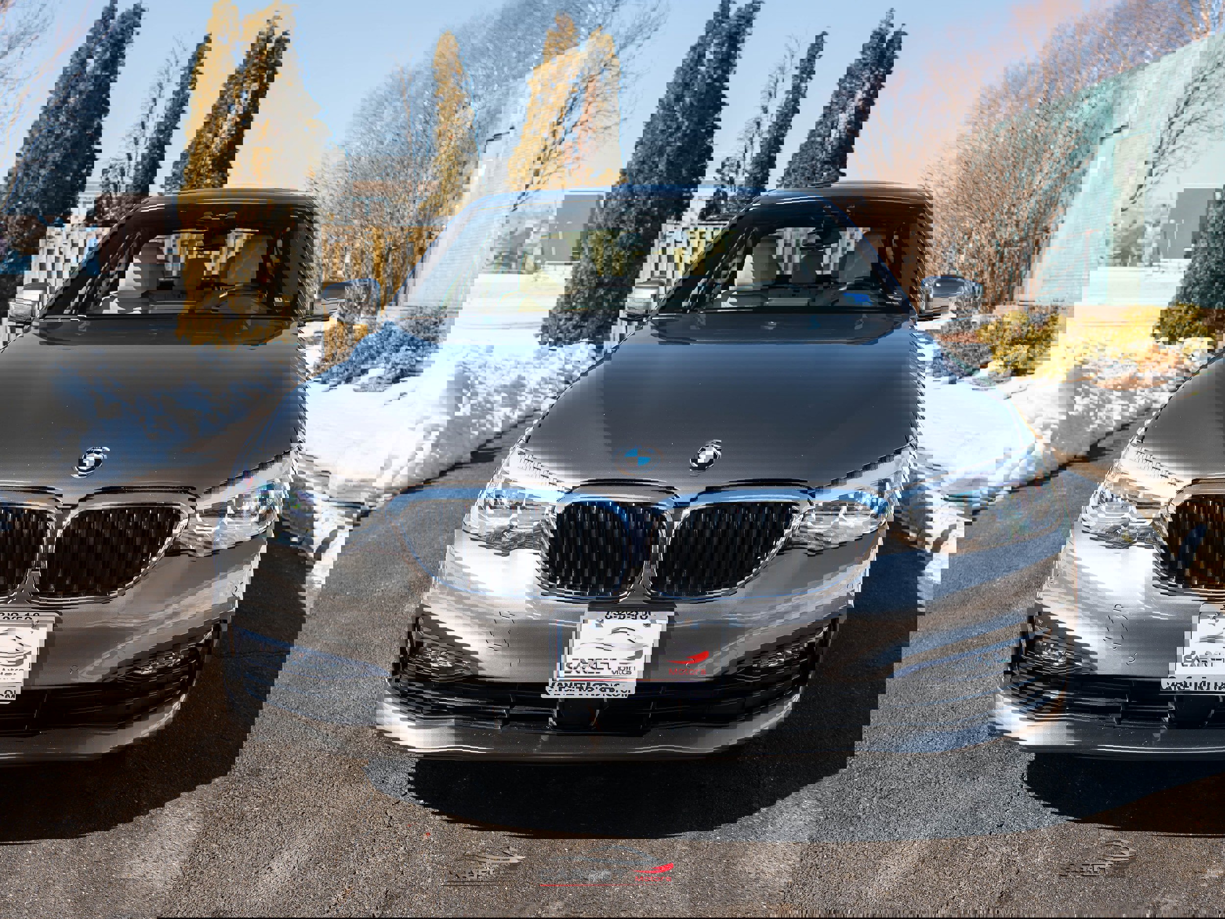 Used 2018 BMW 530i xDrive image 2