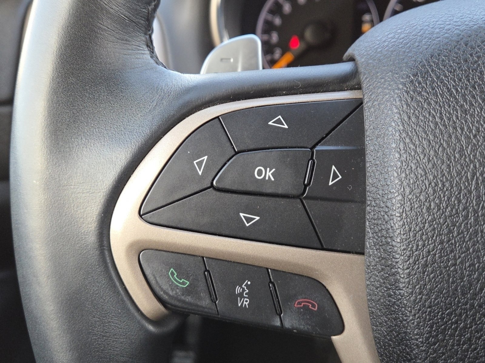 Used 2016 Jeep Grand Cherokee Laredo w/ Quick Order Package 23E image 31