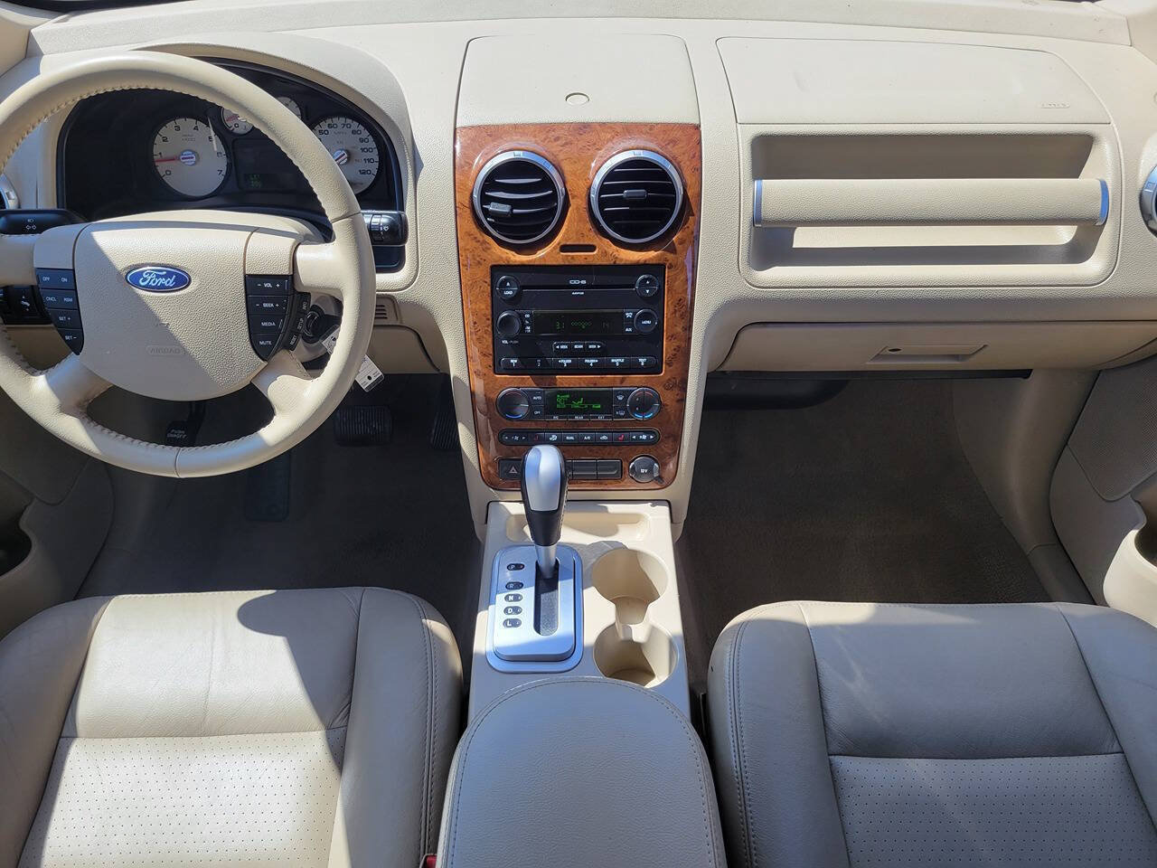 Used 2006 Ford Freestyle Limited AWD/4WD image 24