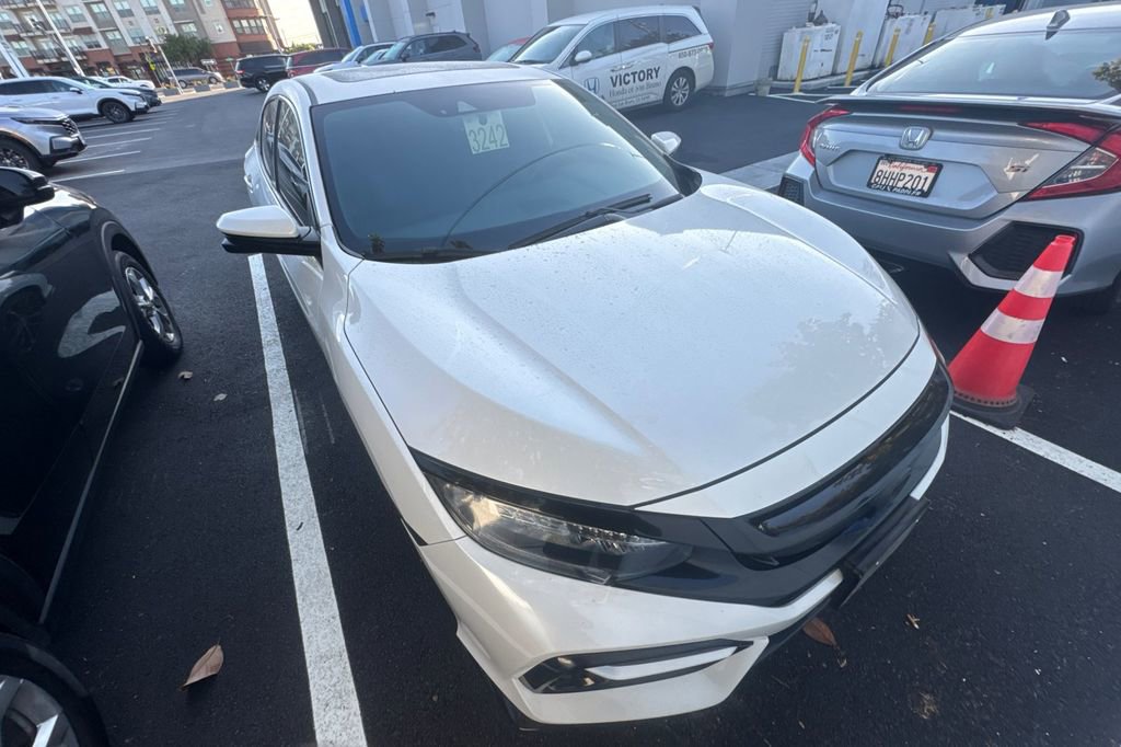 Used 2020 Honda Civic Sport Touring image 2