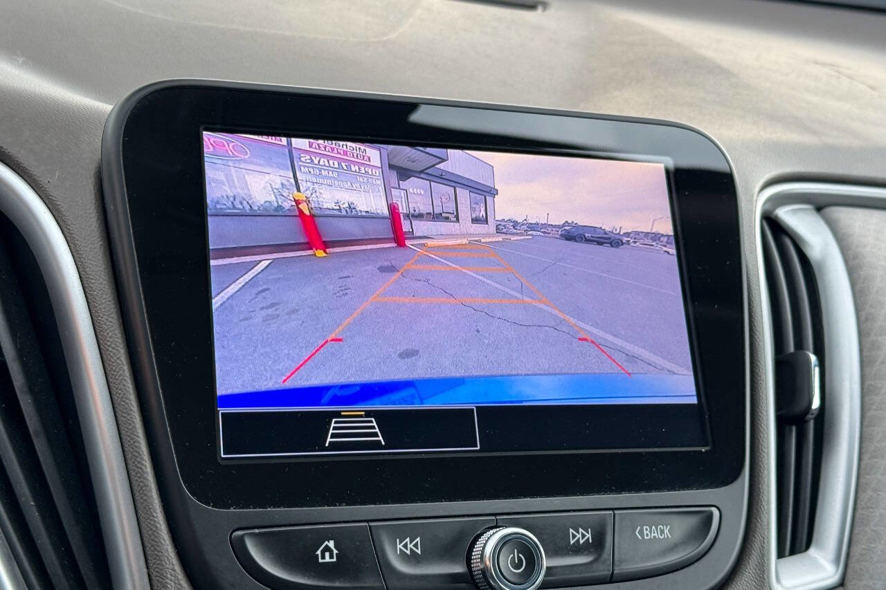 Used 2023 Chevrolet Malibu LT w/ Driver Confidence Package image 22