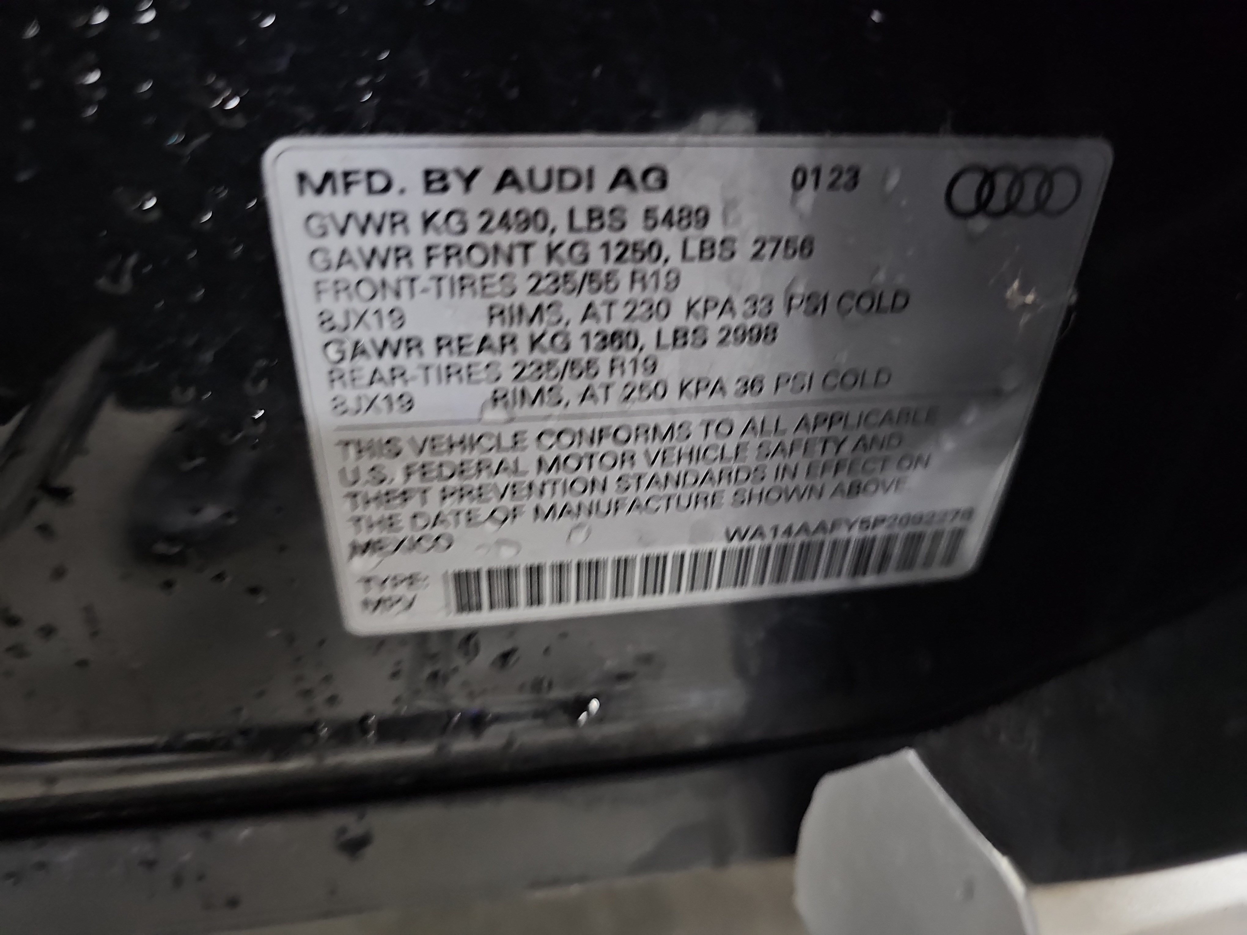 Used 2023 Audi Q5 2.0T Premium w/ Convenience Package AWD/4WD image 38