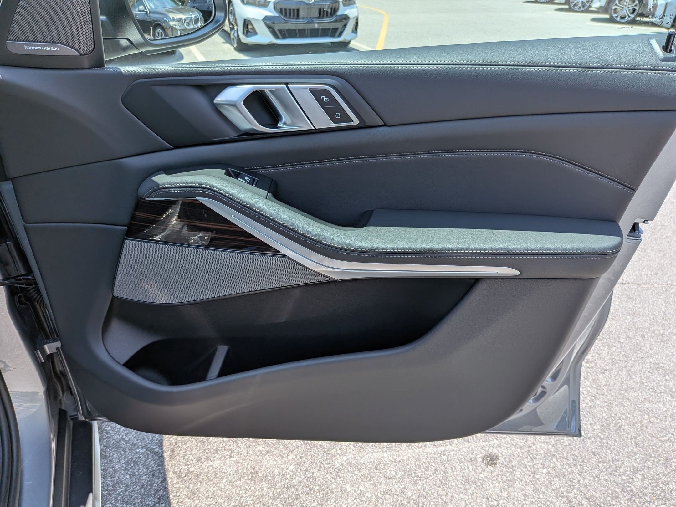New 2026 BMW X5 xDrive50e AWD/4WD image 35