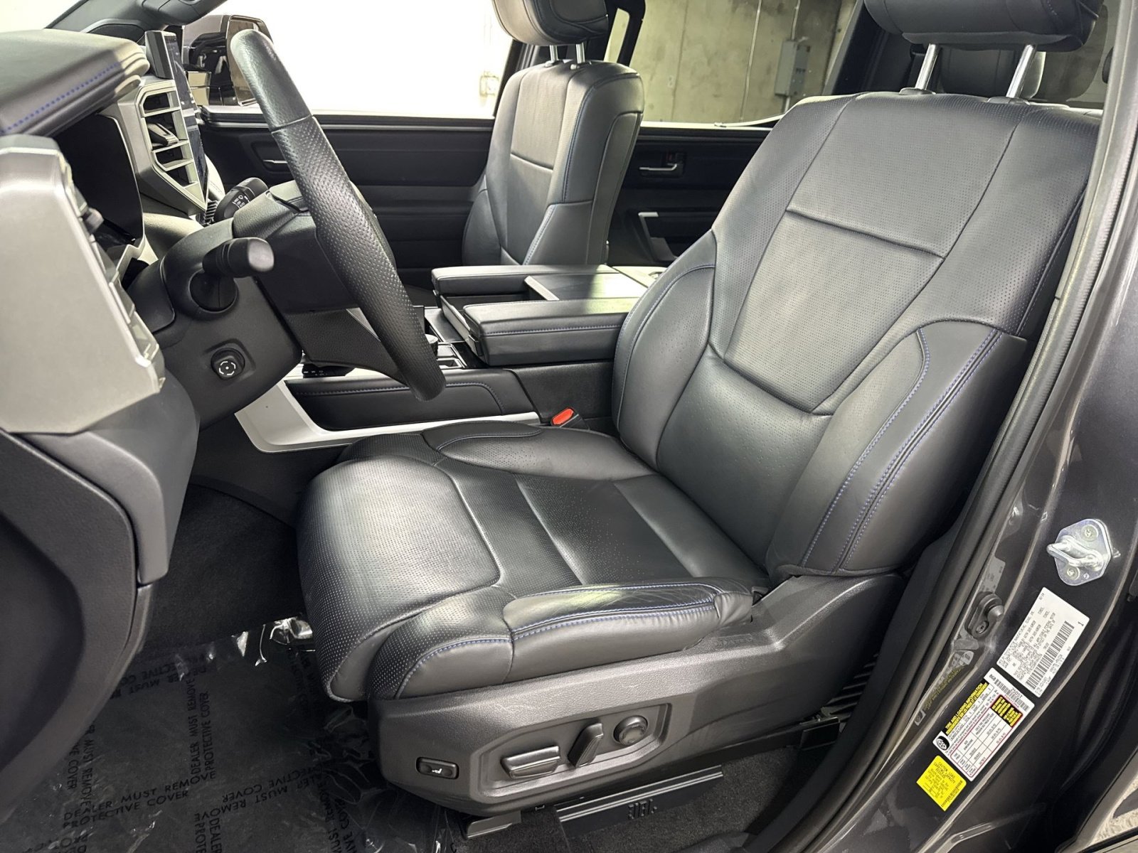 Used 2024 Toyota Tundra Platinum AWD/4WD image 25