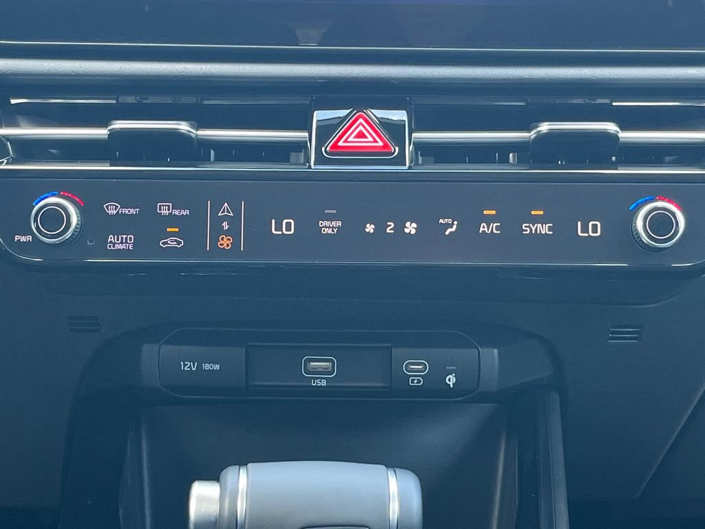 New 2026 Kia Niro EX FWD image 28