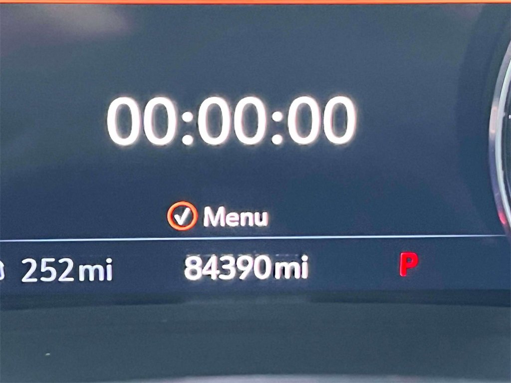 Used 2021 Buick Envision Essence w/ Technology Package I image 39