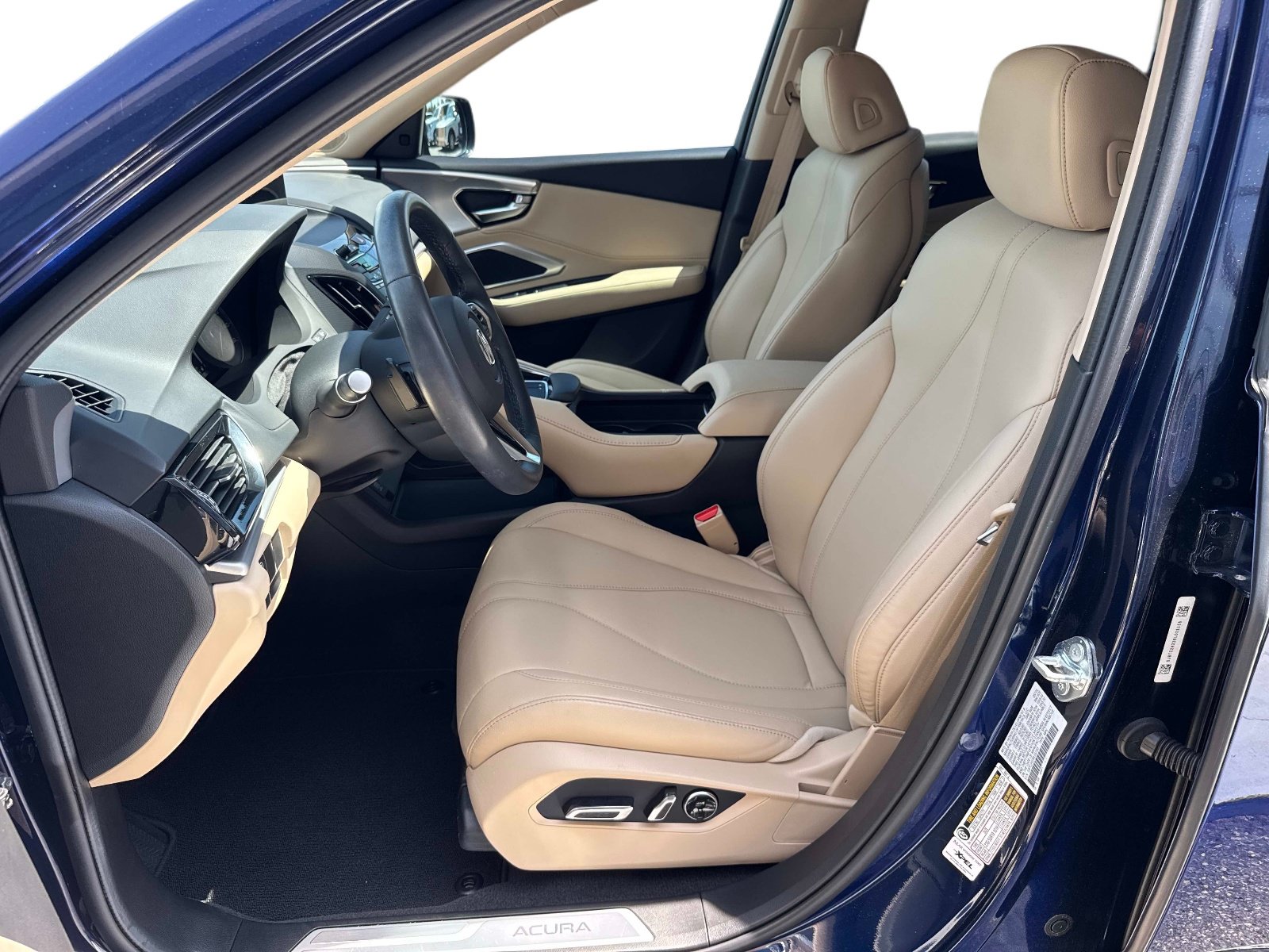Used 2024 Acura RDX SH-AWD image 22