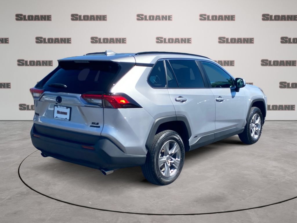 Used 2024 Toyota RAV4 XLE w/ Convenience Package AWD/4WD image 5
