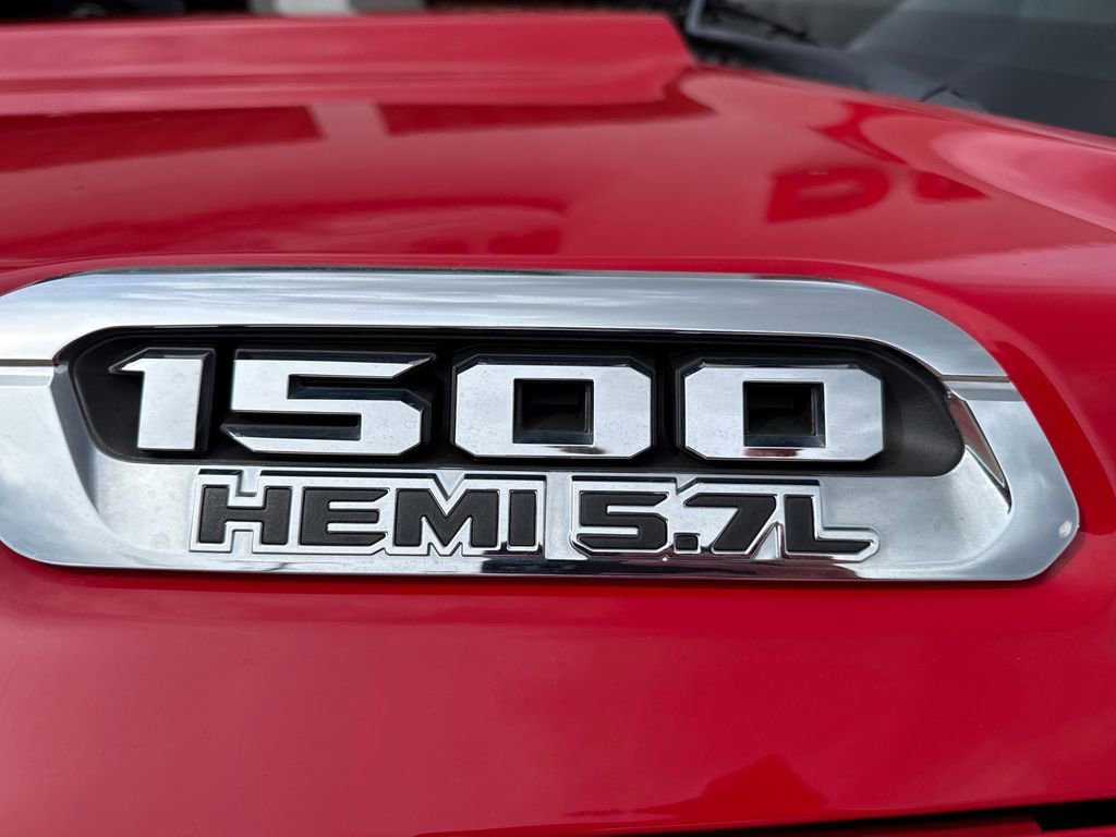 Used 2019 RAM 1500 Big Horn AWD/4WD image 36