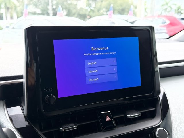 Used 2026 Toyota Corolla SE FWD image 22