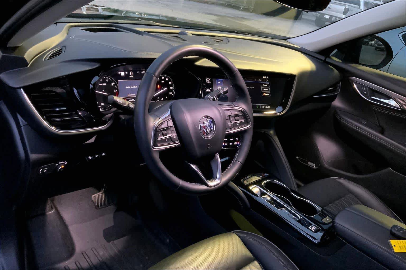 Used 2022 Buick Envision Avenir w/ Technology Package II FWD image 17