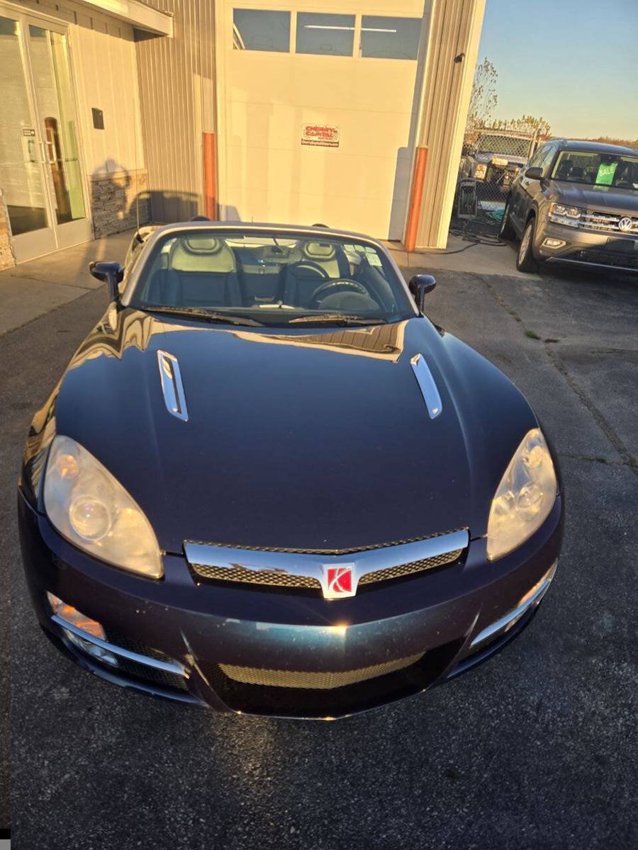 Used 2008 Saturn Sky w/ Premium Trim Package RWD image 28