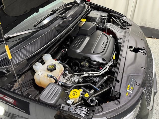 Used 2024 Chrysler Pacifica Touring-L image 23