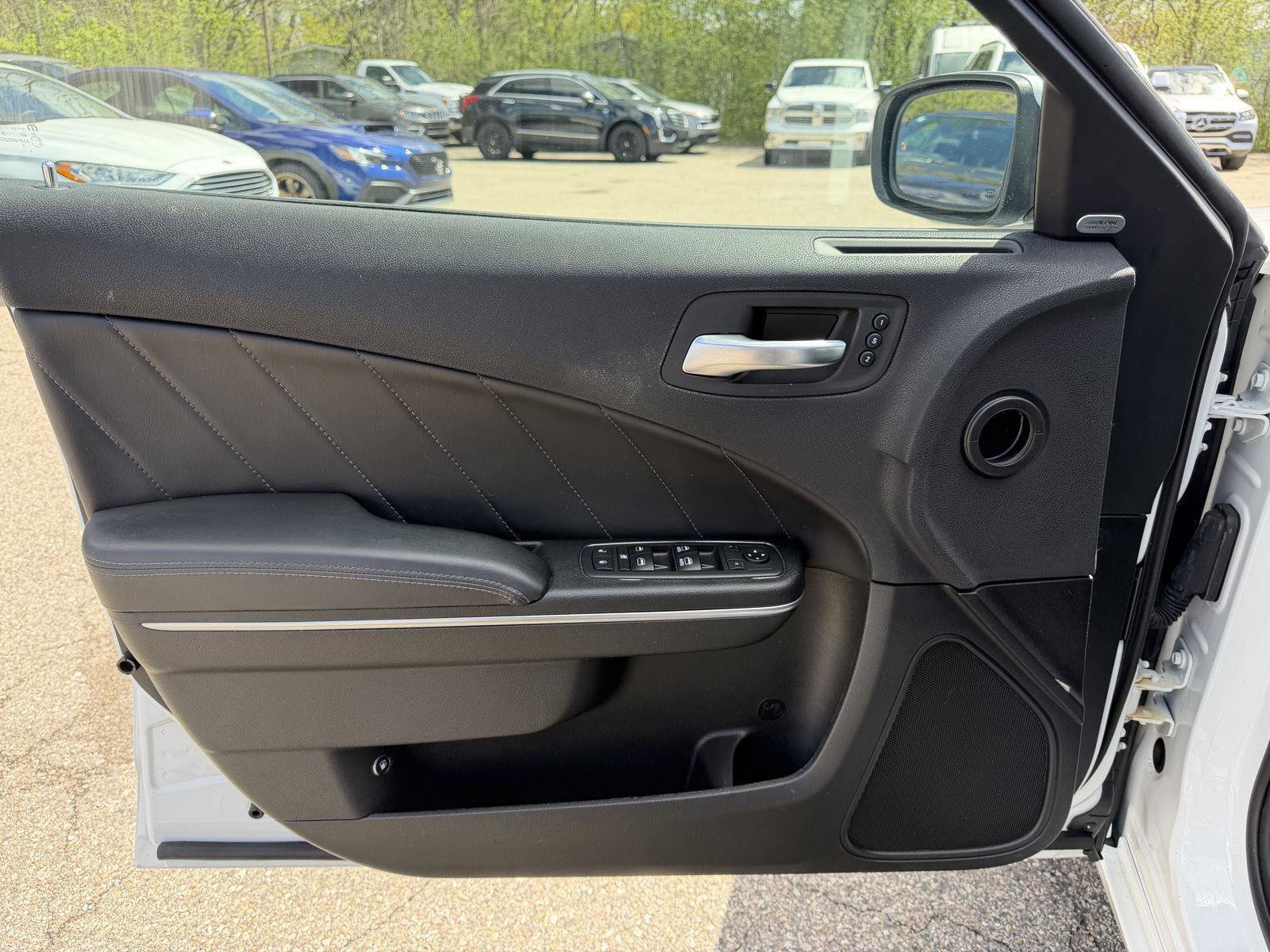 Used 2018 Dodge Charger GT AWD/4WD image 13