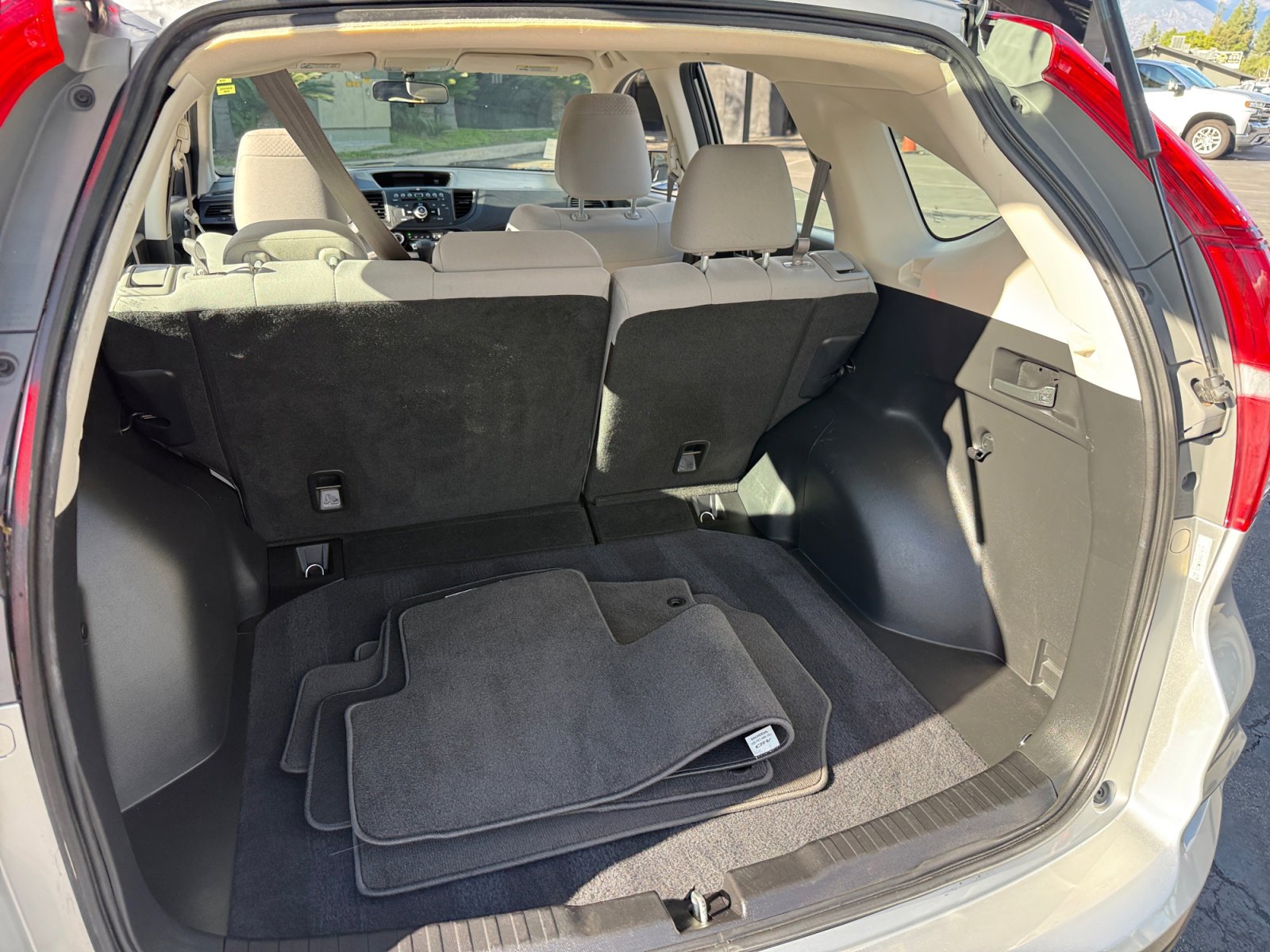 Used 2015 Honda CR-V LX image 21