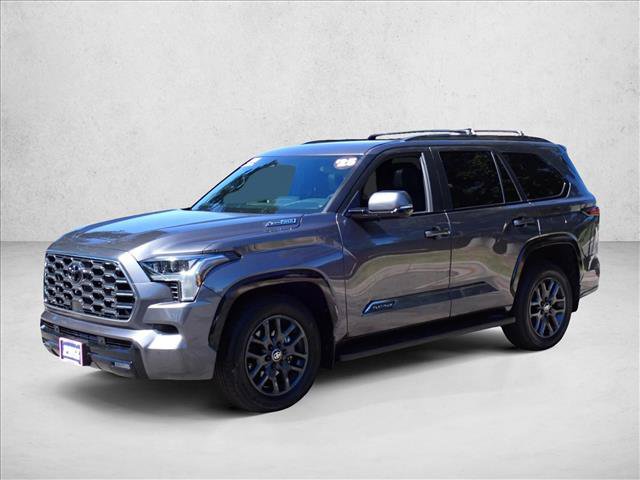 Used 2025 Toyota Sequoia Platinum AWD/4WD image 4