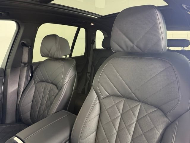 Used 2025 BMW X5 M60i w/ Climate Comfort Package AWD/4WD image 30