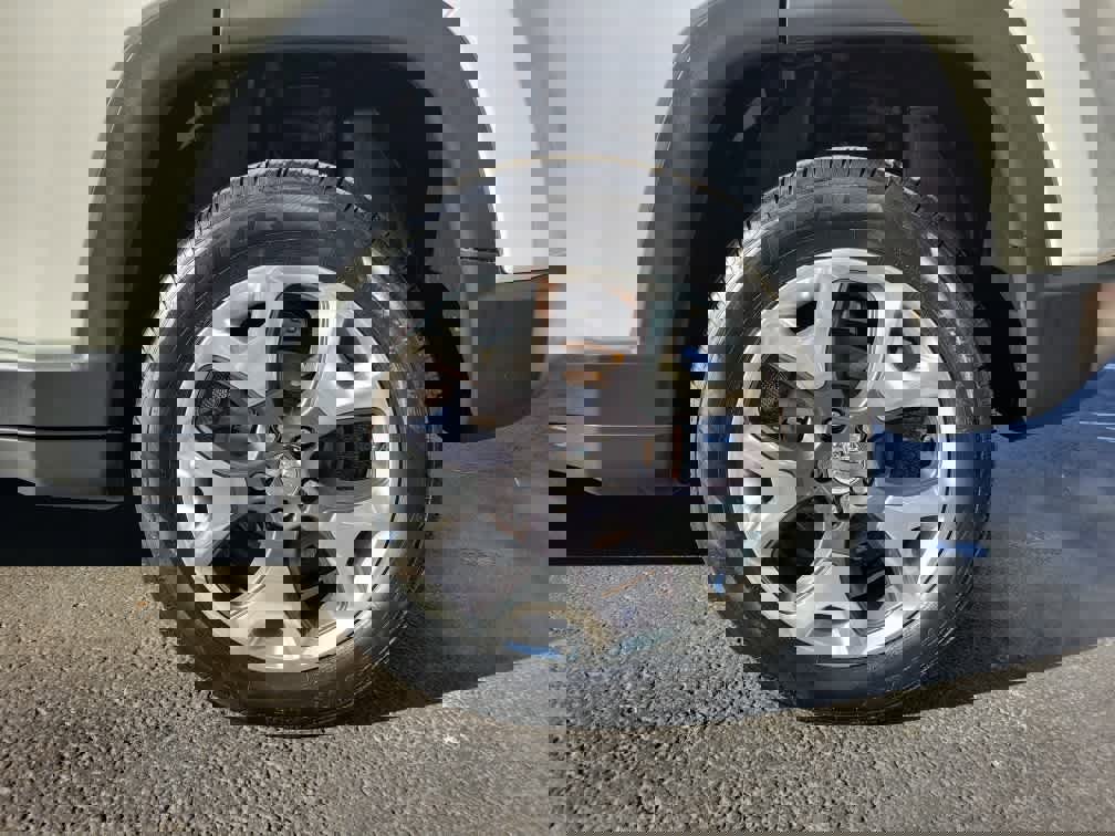 Used 2020 Jeep Compass Limited image 31