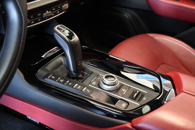 Used 2023 Maserati Levante GT AWD/4WD image 31