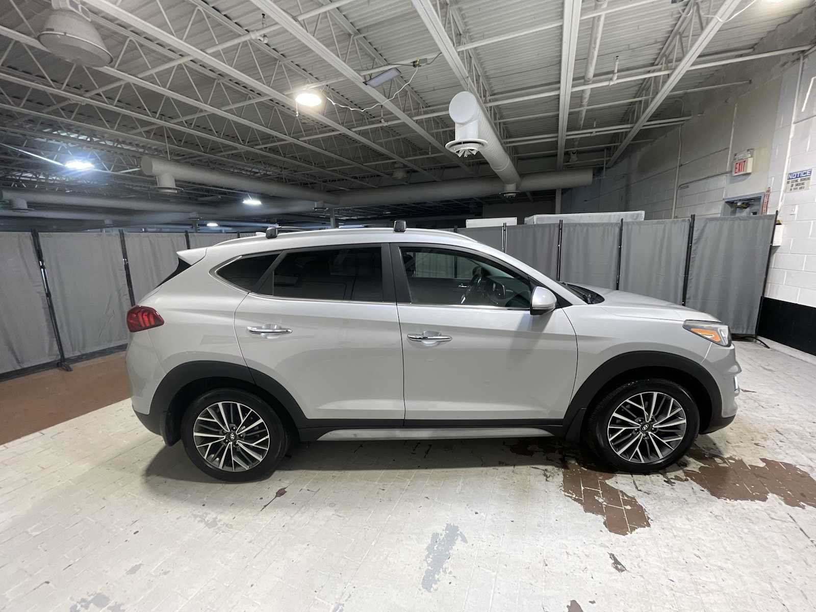 Used 2020 Hyundai Tucson Limited w/ Winter Weather Package AWD/4WD image 27