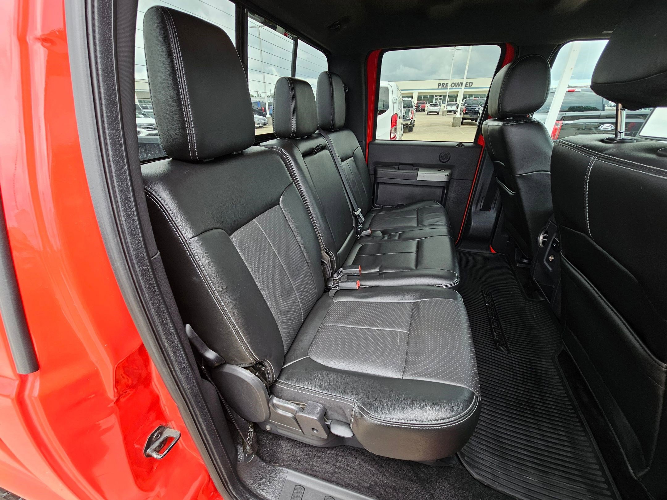 Used 2016 Ford F250 Lariat w/ Lariat Interior Package AWD/4WD image 24
