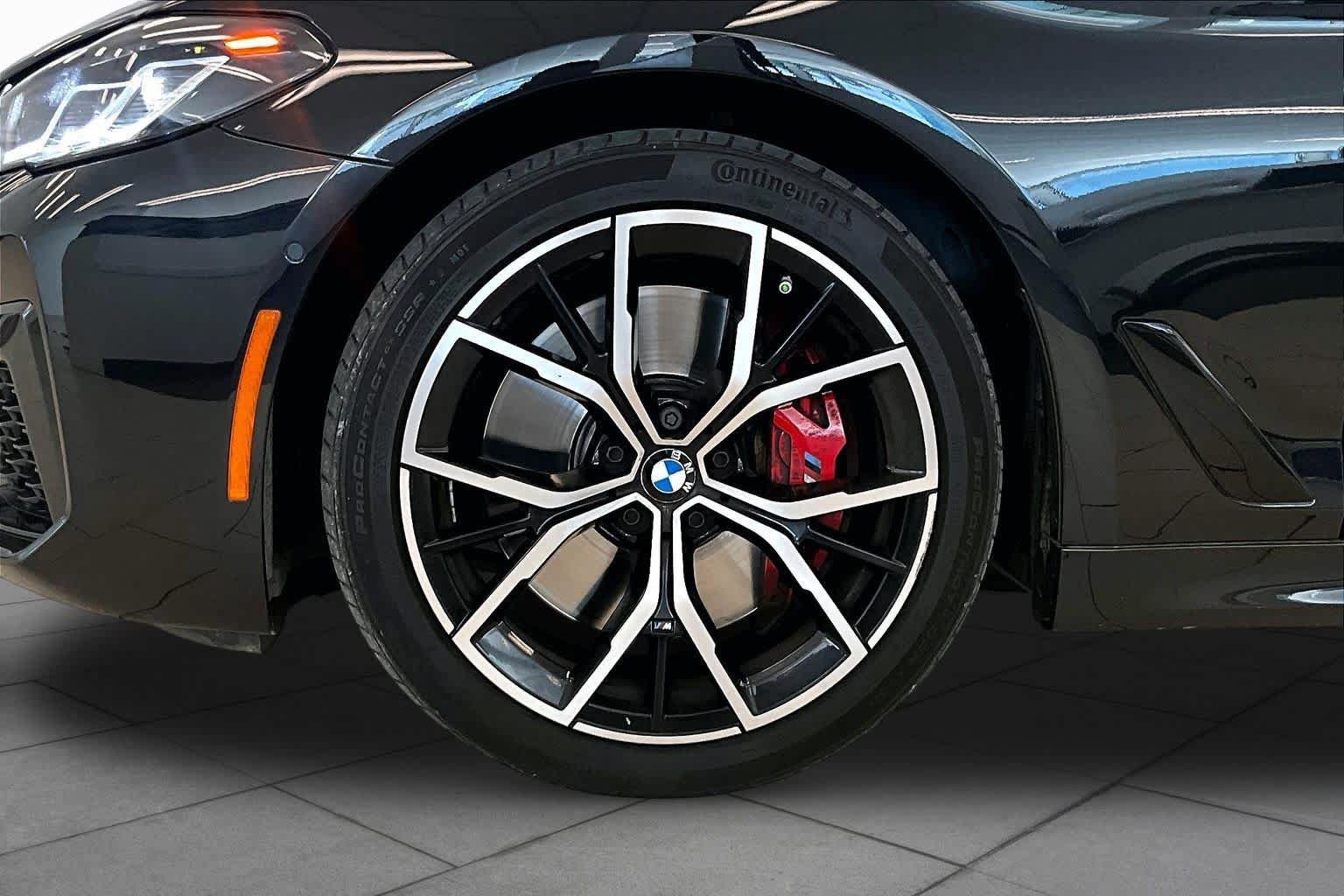 Used 2023 BMW 540i w/ M Sport Package RWD image 9