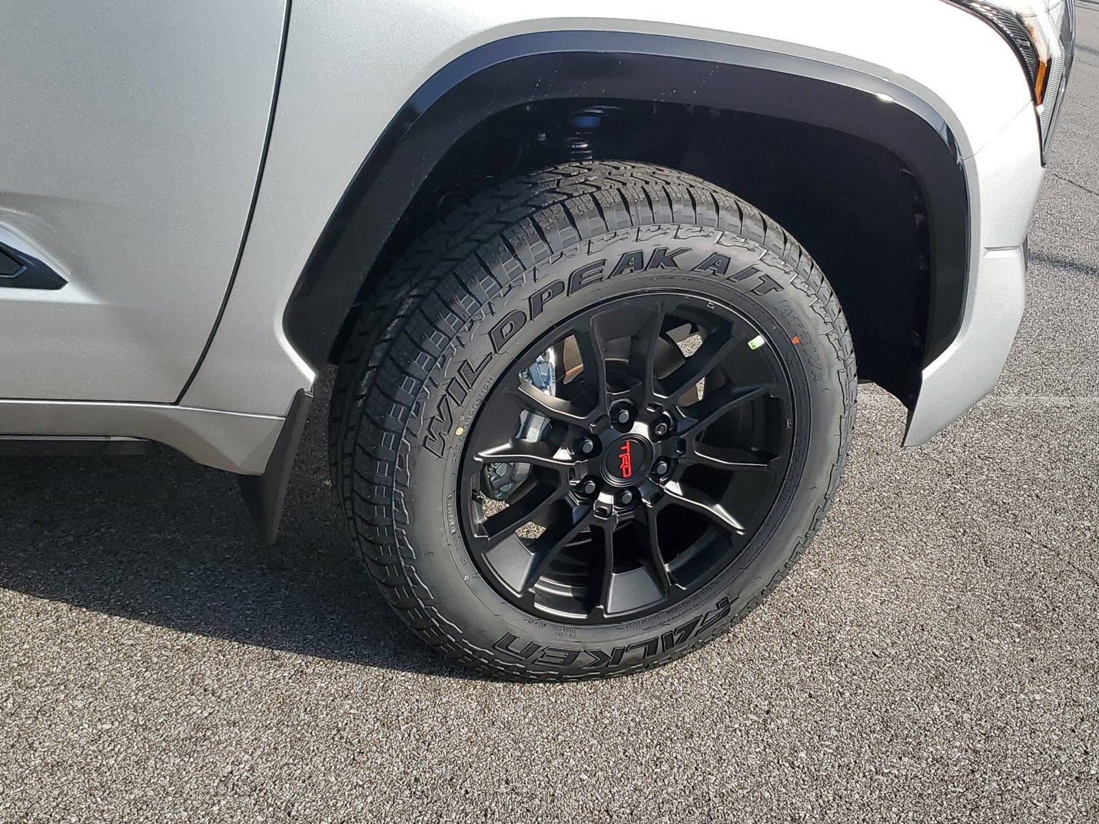 New 2026 Toyota Tundra Platinum w/ TRD Off-Road Package AWD/4WD image 6