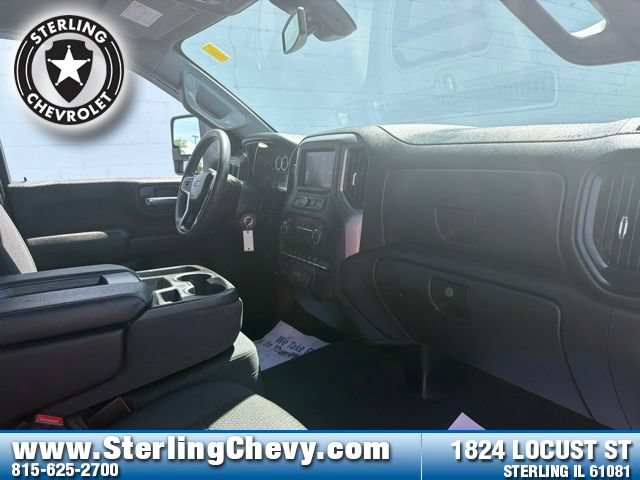 Used 2021 Chevrolet Silverado 2500 Custom w/ Custom Value Package AWD/4WD image 11
