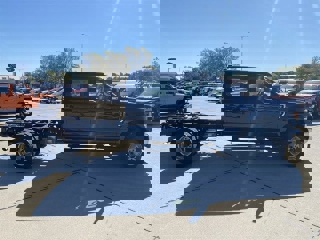 Used 2022 Ford F350 XL w/ Power Equipment Group image 8